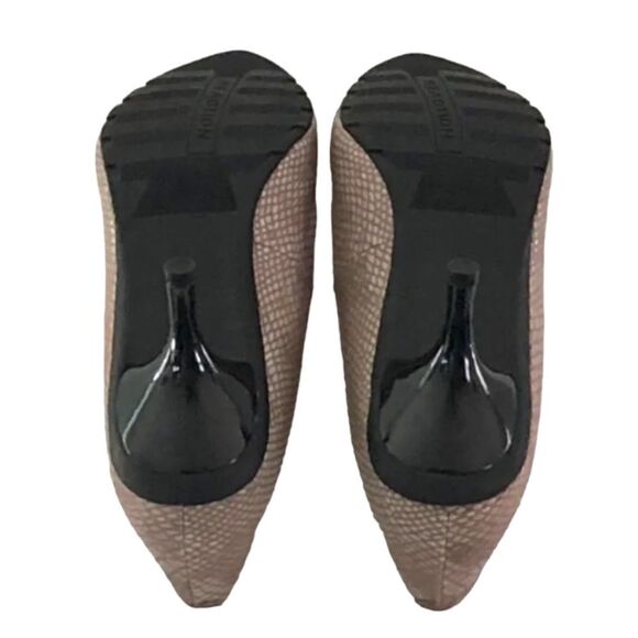 Kenneth Cole Reaction Hill Top Pump in Faux Snake Taupe - Size 8 - Picture 7 of 12